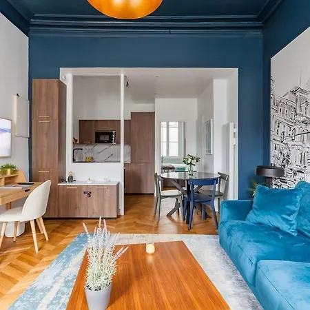 Appartement Le First, Centre Terrasse Et Parking *